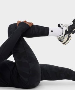 Ultra Black Camo Print Power 7/8 Piping Workout Leggings